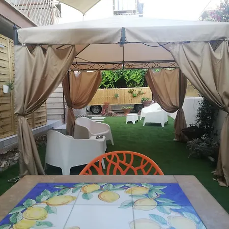 Homestay Albachiara Garden *